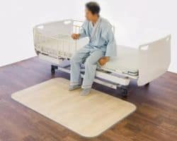 転倒骨折予防「ころやわ」のより薄く軽い新製品🆕